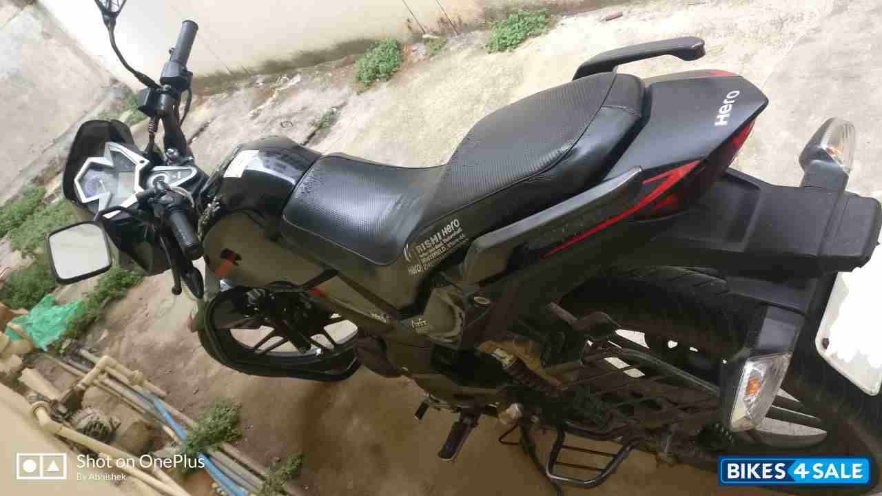 Black Hero Xtreme 2015 model with dual disc brakes