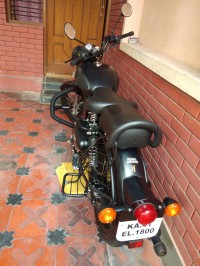Black Royal Enfield Classic Stealth Black