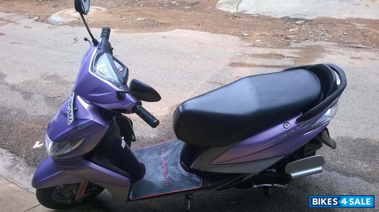 Purple Yamaha Ray