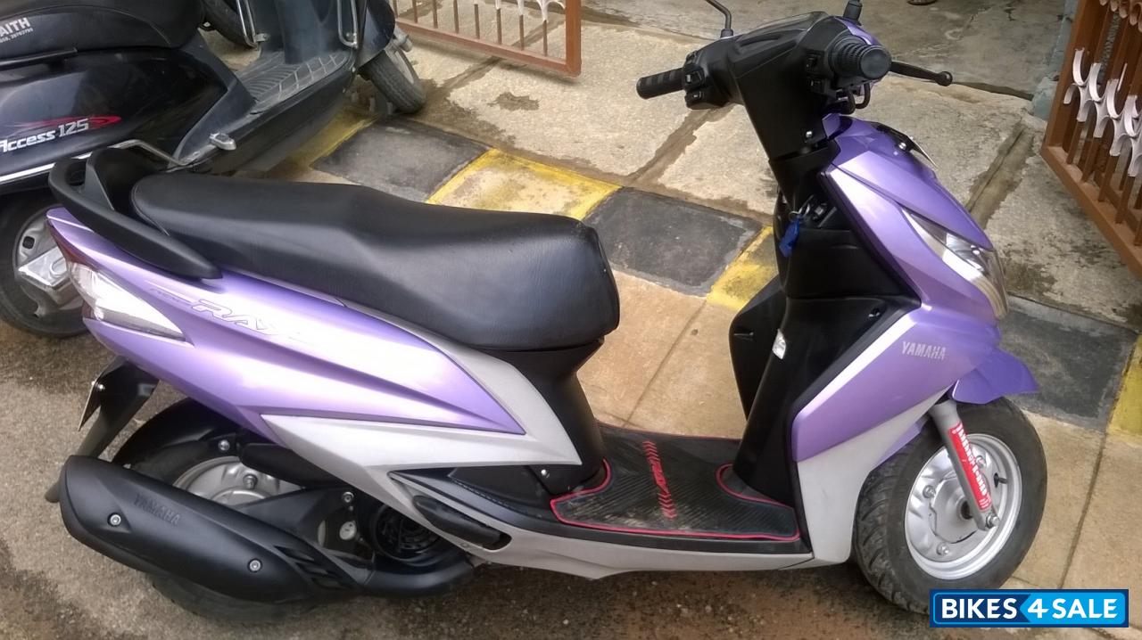 Purple Yamaha Ray