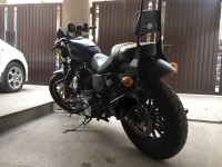 Black Matt Harley Davidson Iron 883