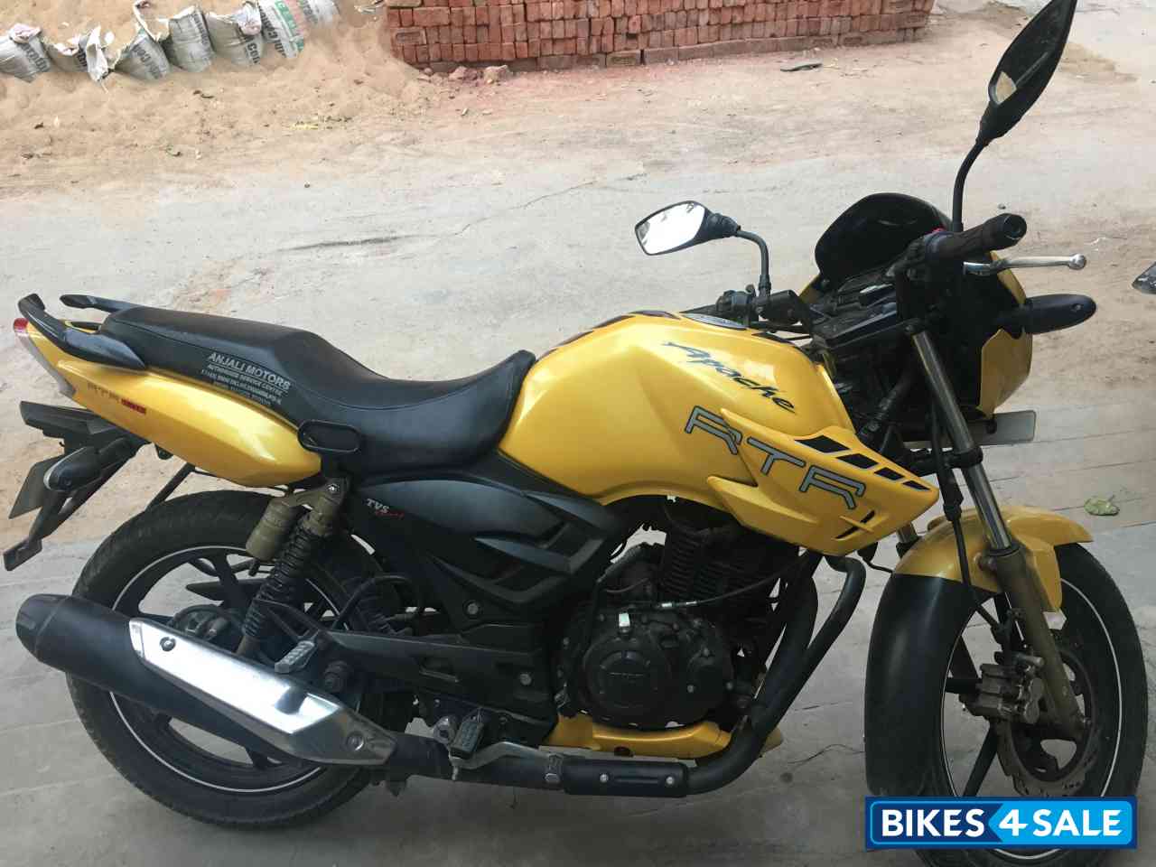 Used 2012 Model Tvs Apache Rtr 180 For Sale In Hyderabad Id 167051 Yellow Colour Bikes4sale