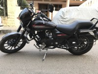 Bajaj Avenger Street 220