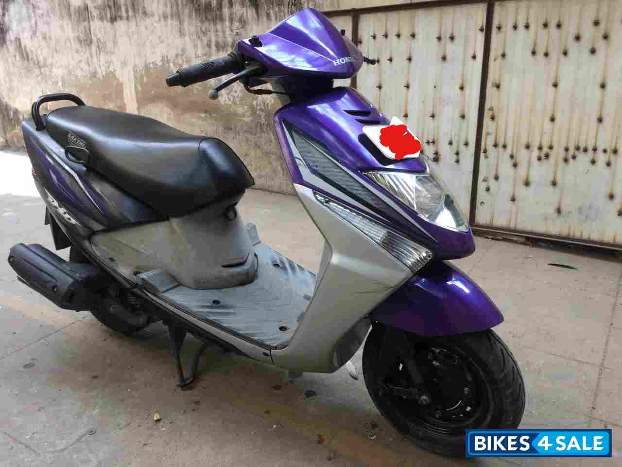 Used 2010 model Honda Dio for sale in Chennai. ID 167291 Bikes4Sale