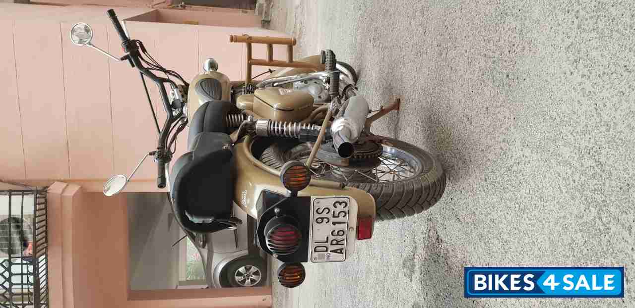 Royal Enfield Classic Desert Storm