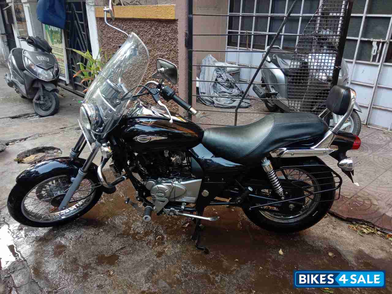 Bajaj Avenger Cruise 220