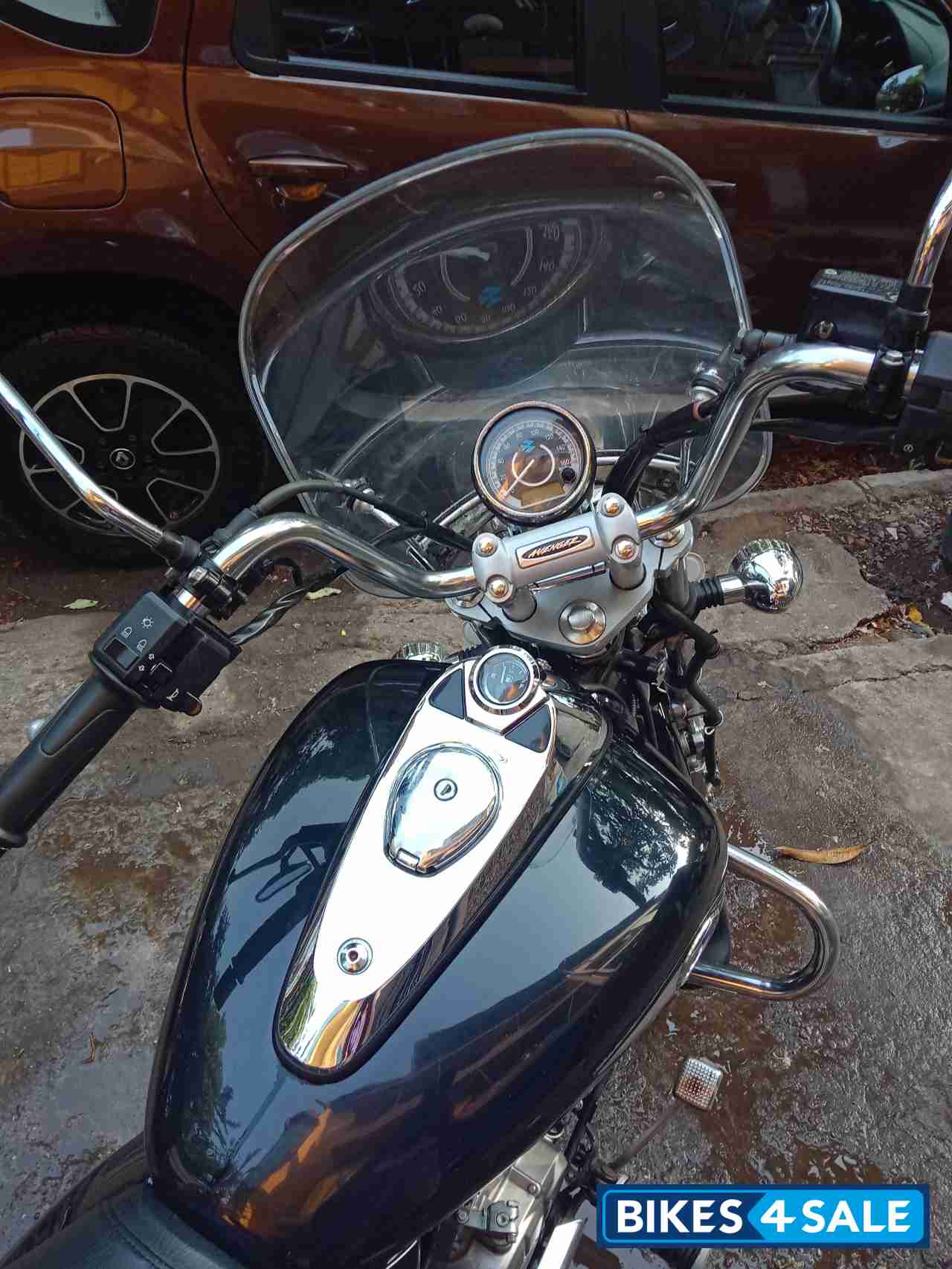 Bajaj Avenger Cruise 220