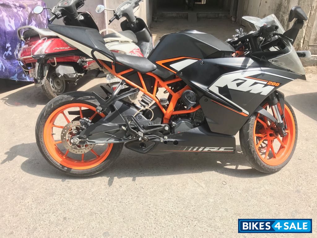 KTM RC 200