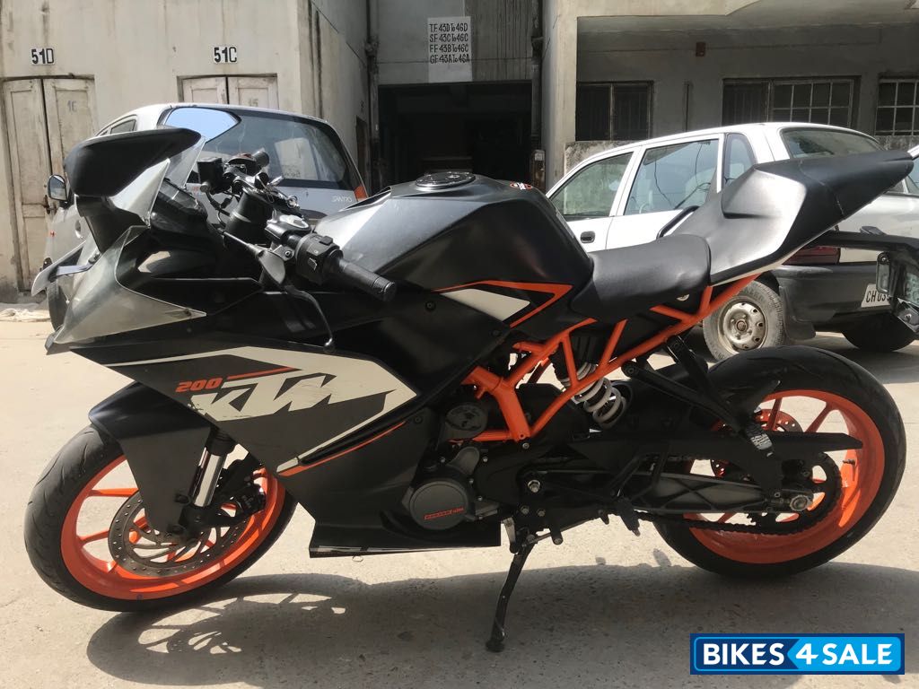 KTM RC 200