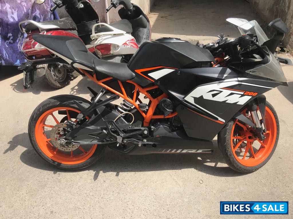 KTM RC 200