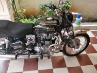Black Royal Enfield Bullet Electra