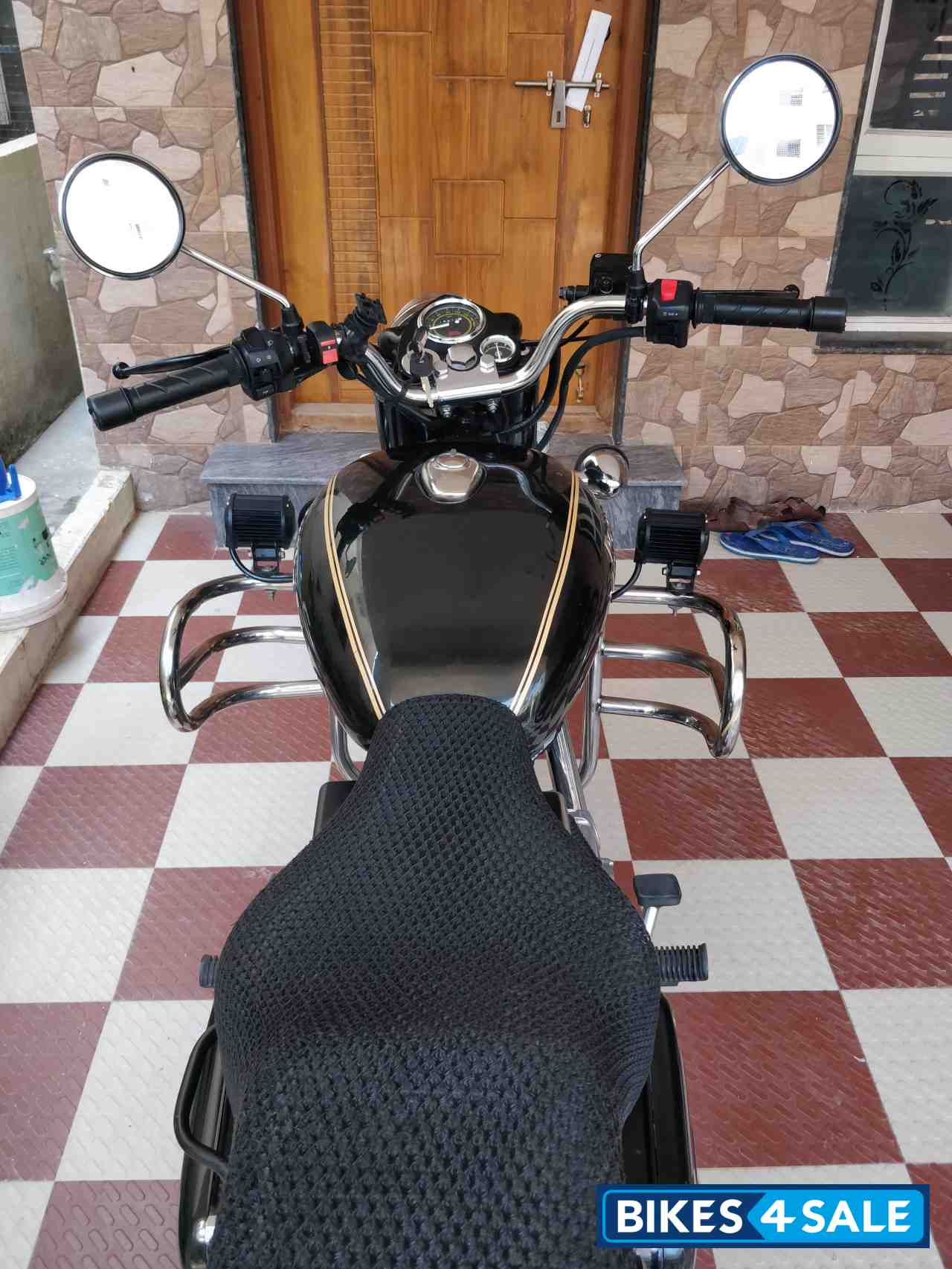 Black Royal Enfield Bullet Electra