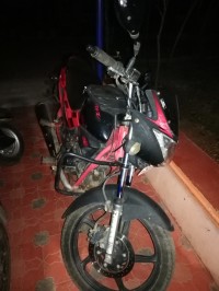 Black With Red Hero Glamour 125