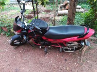 Black With Red Hero Glamour 125