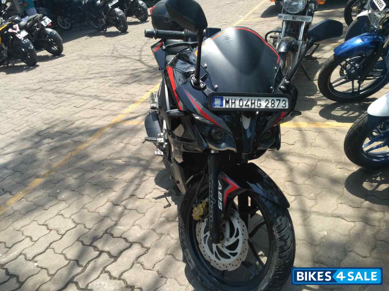Demon Black Bajaj Pulsar RS 200