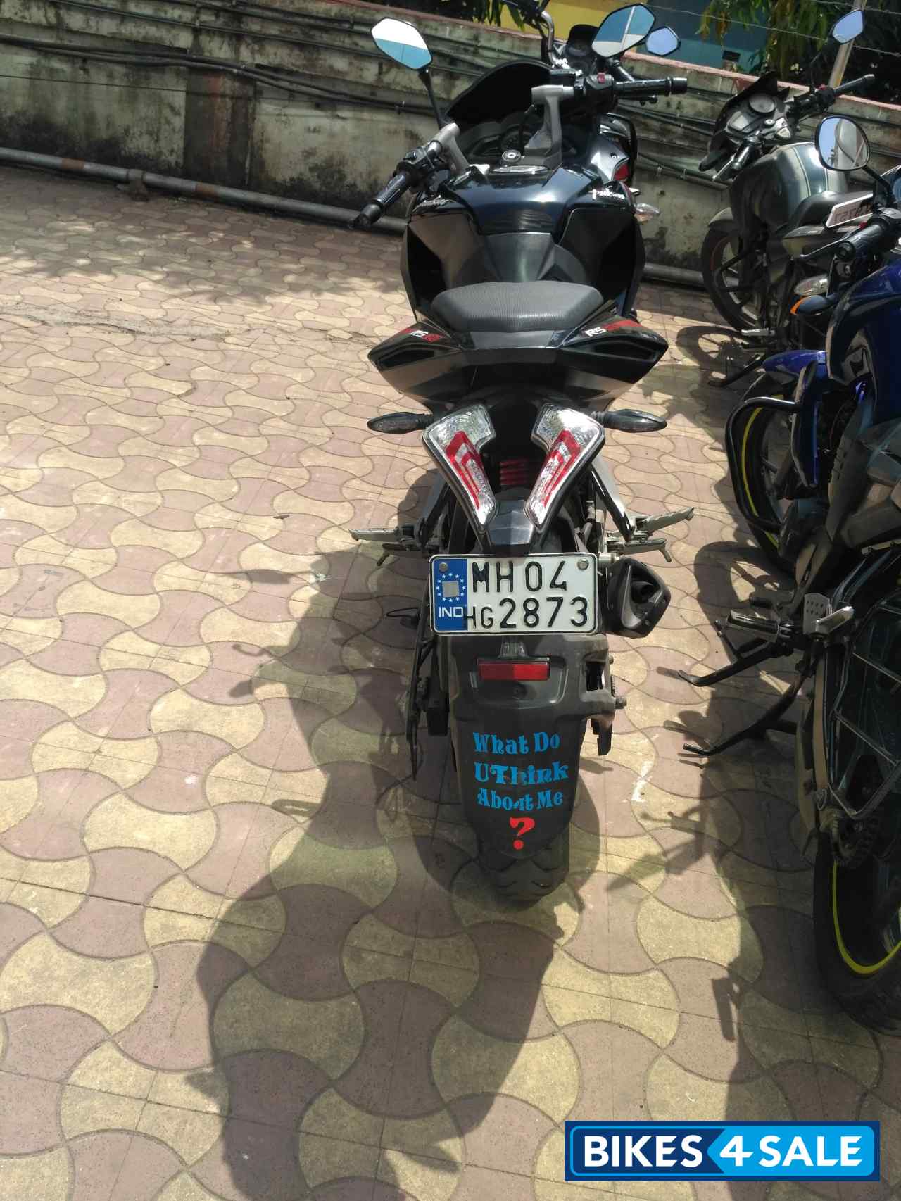 Demon Black Bajaj Pulsar RS 200