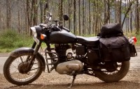 Black Royal Enfield Bullet Standard 350