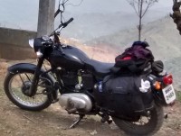 Black Royal Enfield Bullet Standard 350