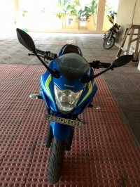 Suzuki Gixxer SF