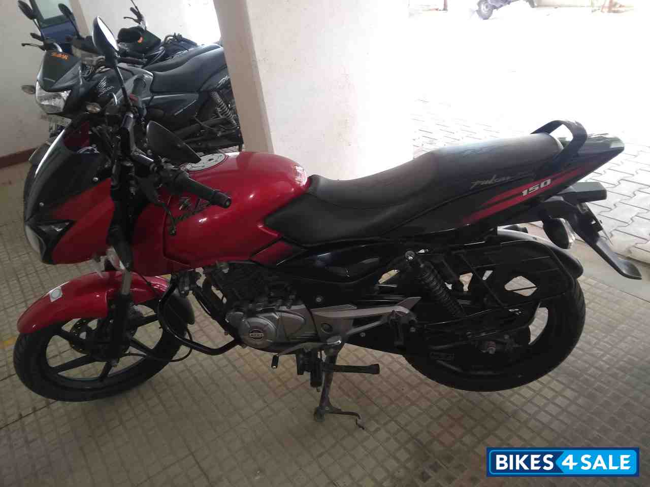 Red Black Bajaj Pulsar 150 DTSi
