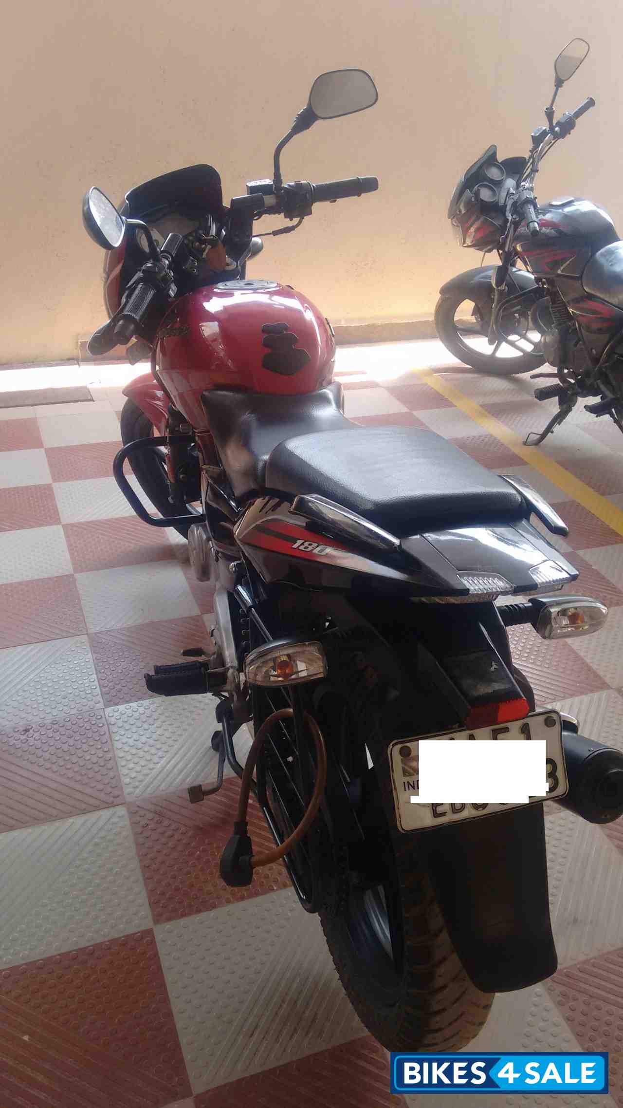 Bajaj Pulsar 180 DTSi
