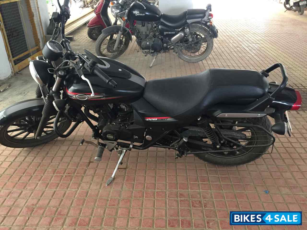 Black/red Bajaj Avenger