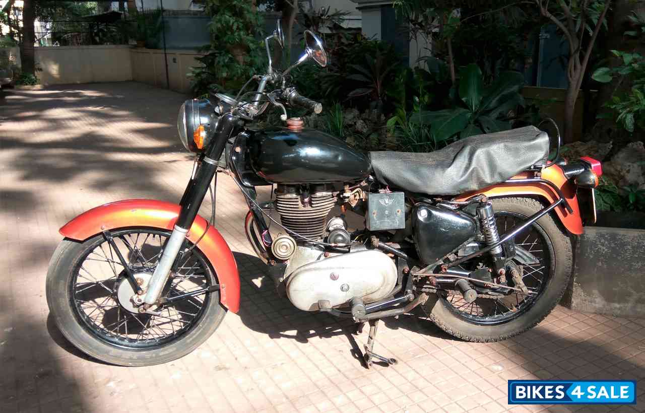 Royal Enfield Bullet Standard 350
