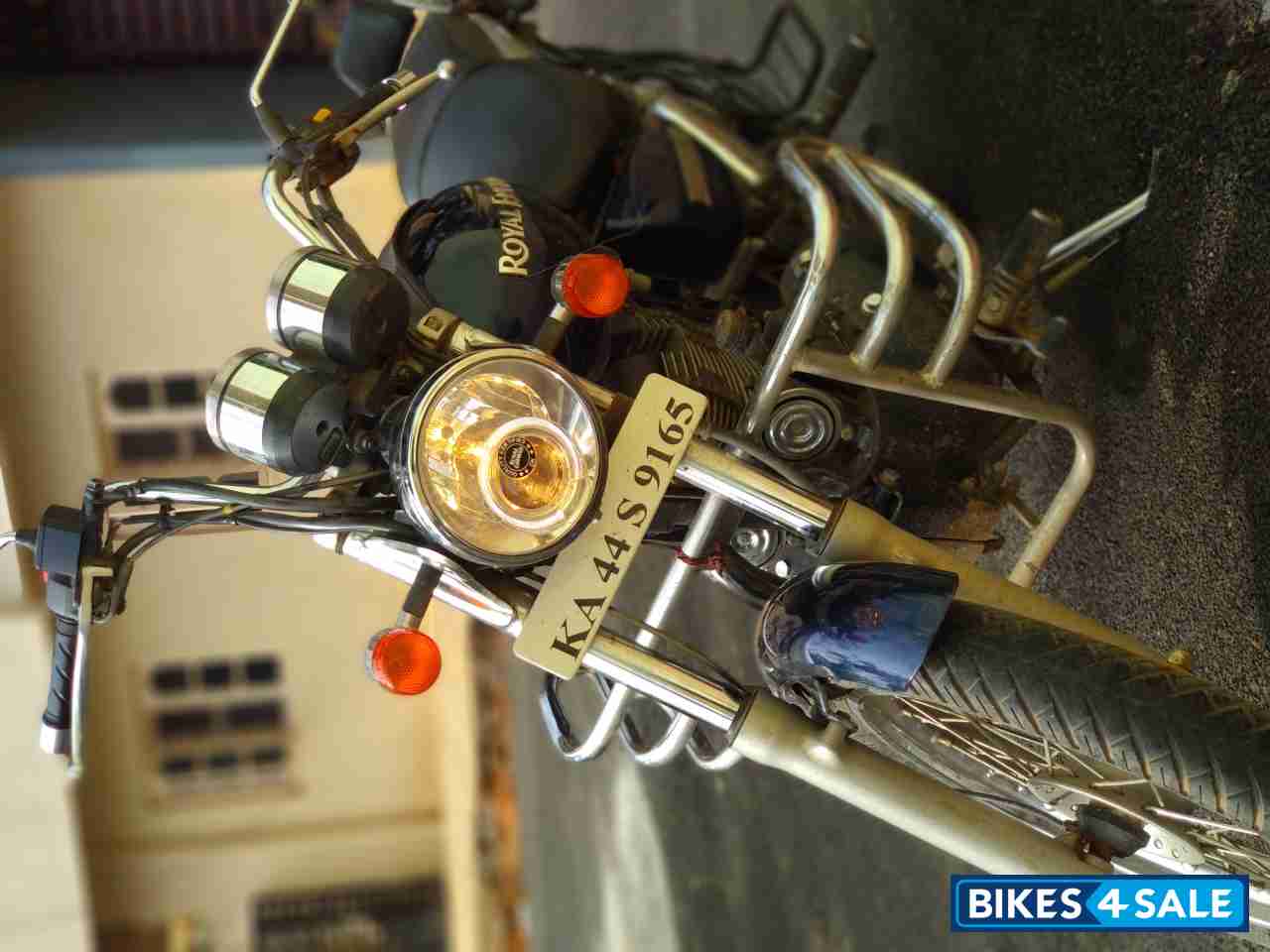 Royal Enfield Thunderbird 350 Royal Enfield Thunderbird 350