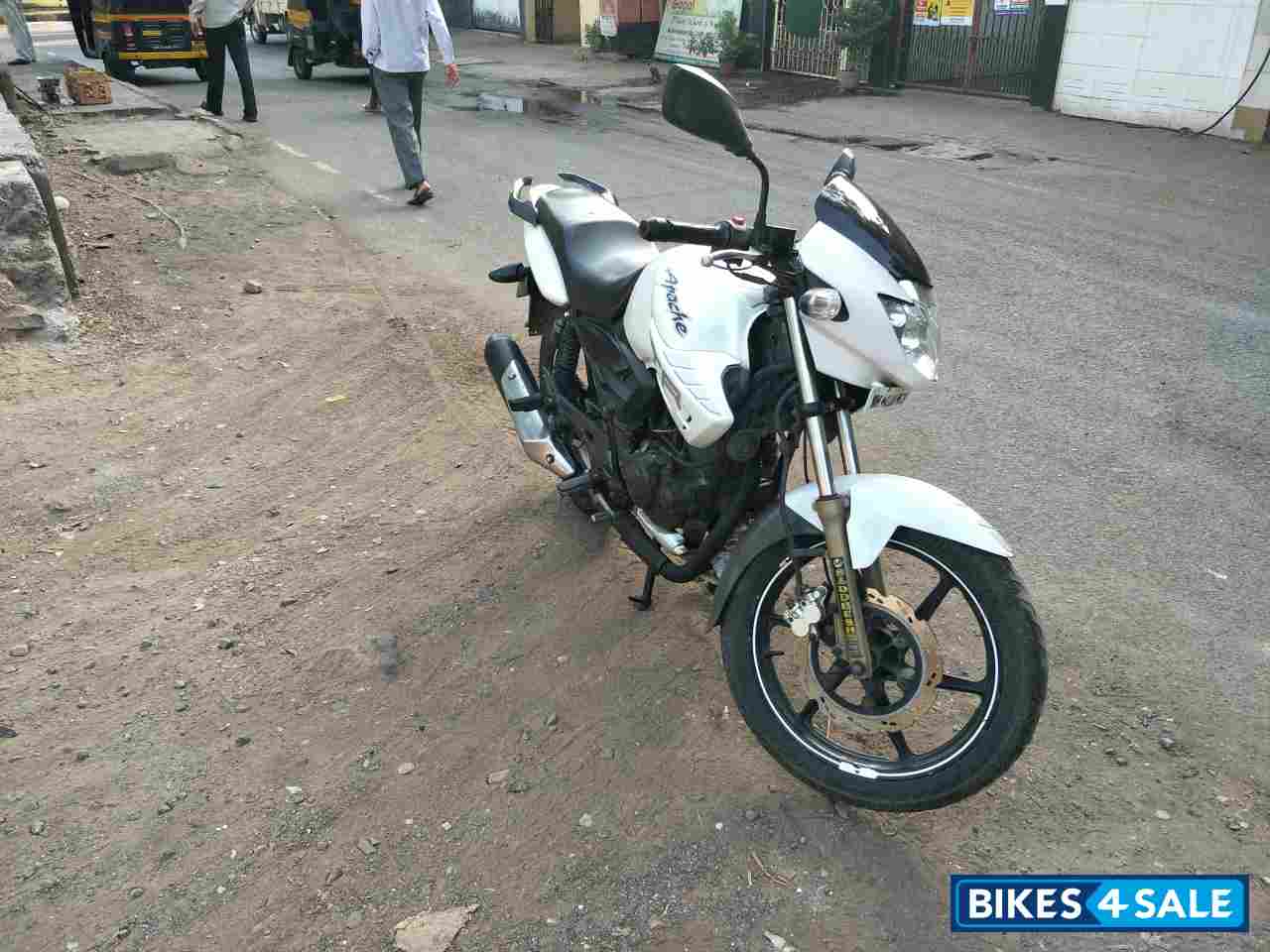 TVS Apache RTR 180