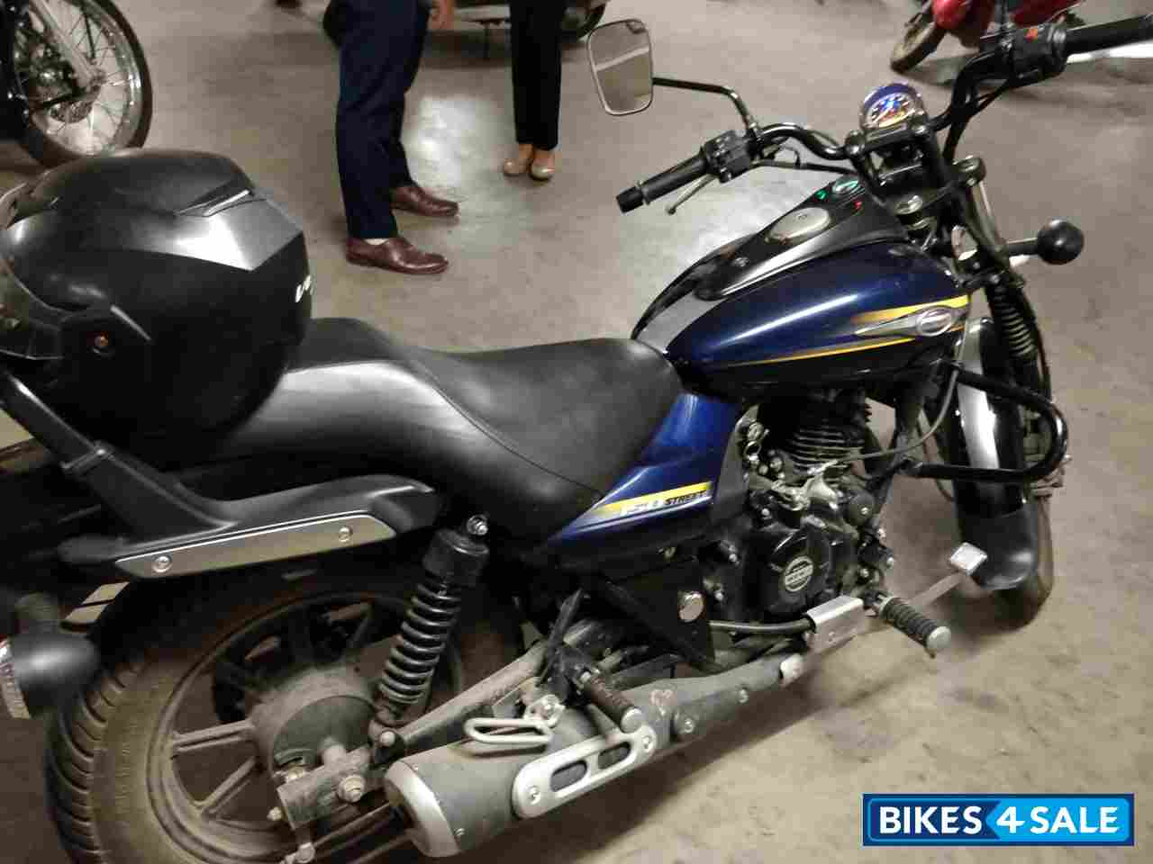Midnight Blue Bajaj Avenger Street 150