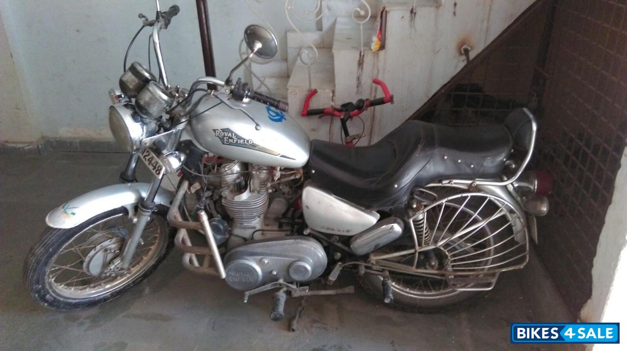 Royal Enfield Thunderbird