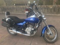 Bajaj Avenger 220 DTS-i