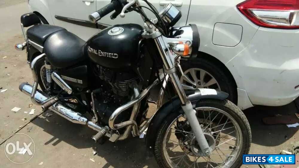 Royal Enfield Thunderbird 350 Royal Enfield Thunderbird 350