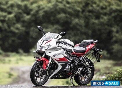 Benelli 302R Benelli 302R