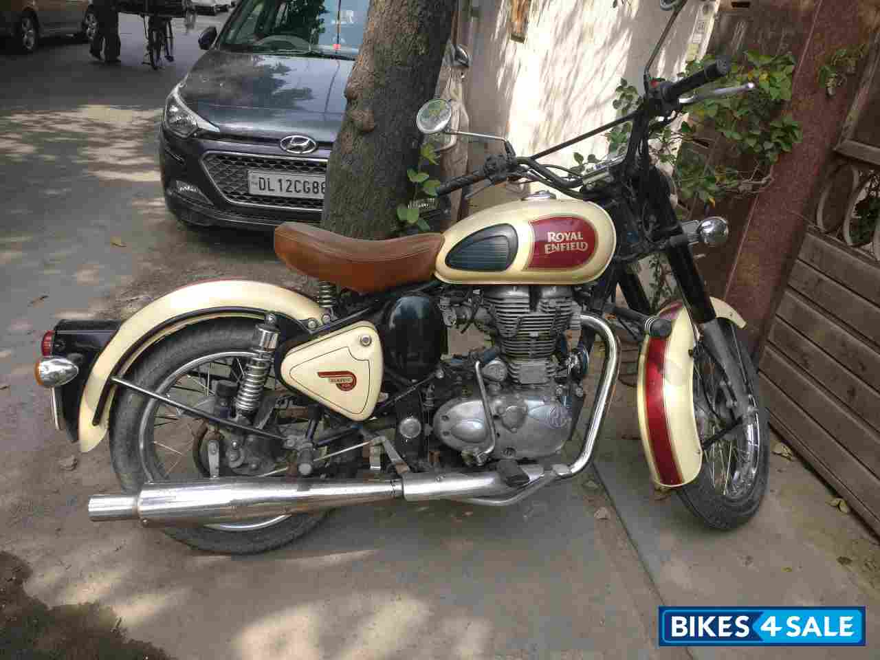 Royal Enfield Classic 500