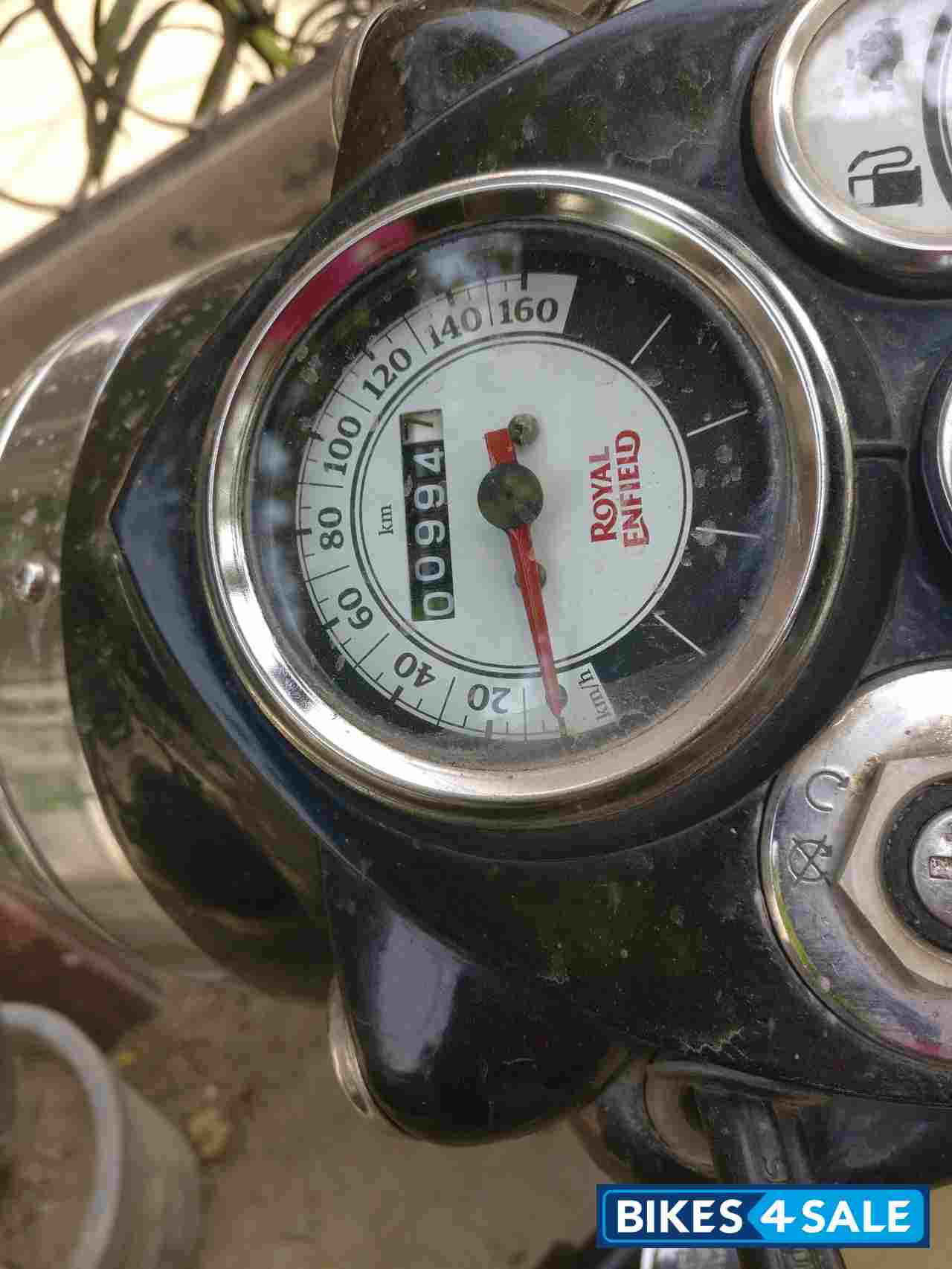 Royal Enfield Classic 500