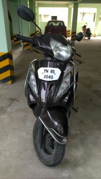 Grey TVS Wego