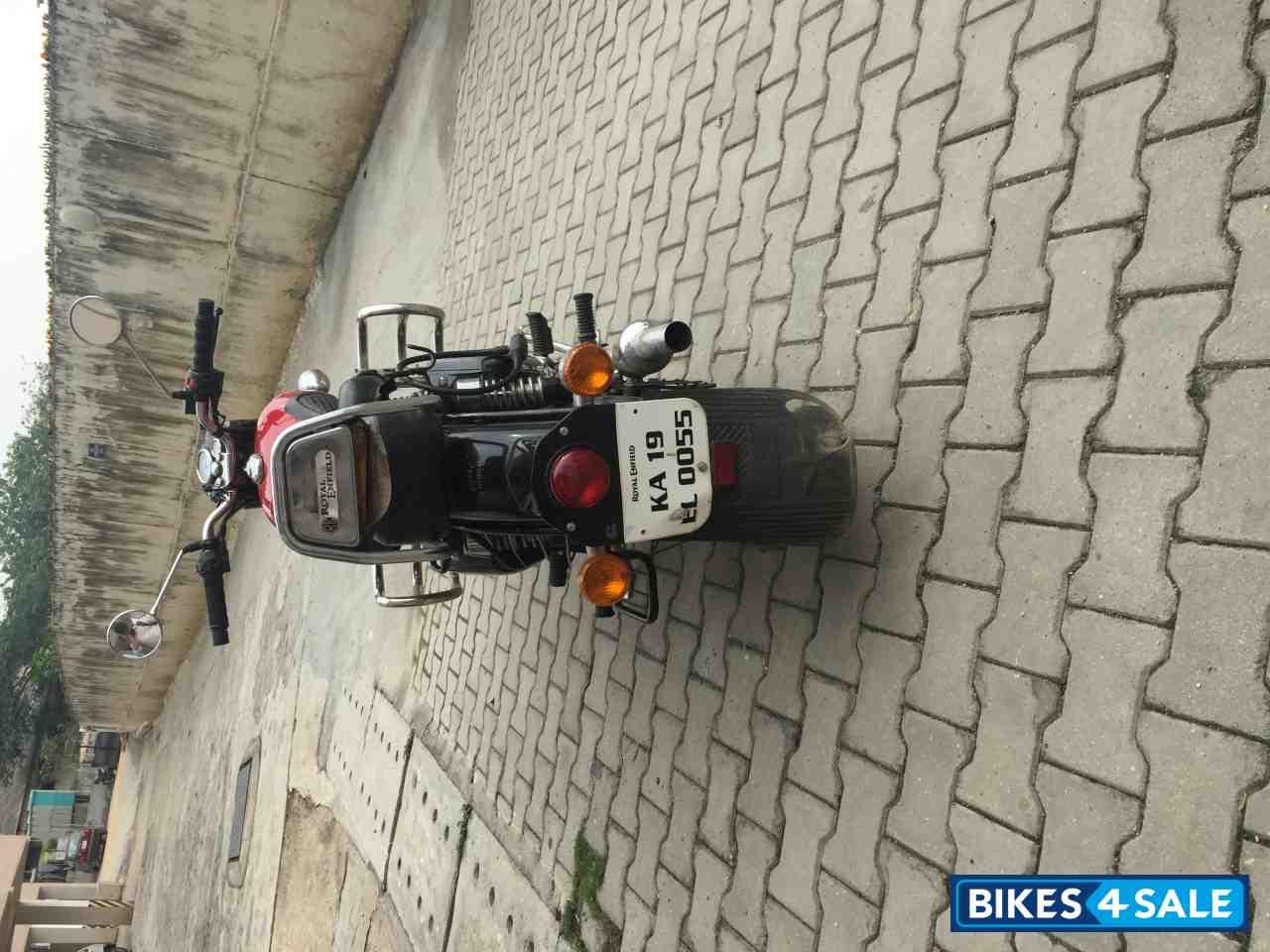 Royal Enfield Classic 350 Royal Enfield Classic 350