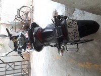 Black Suzuki Gixxer SF