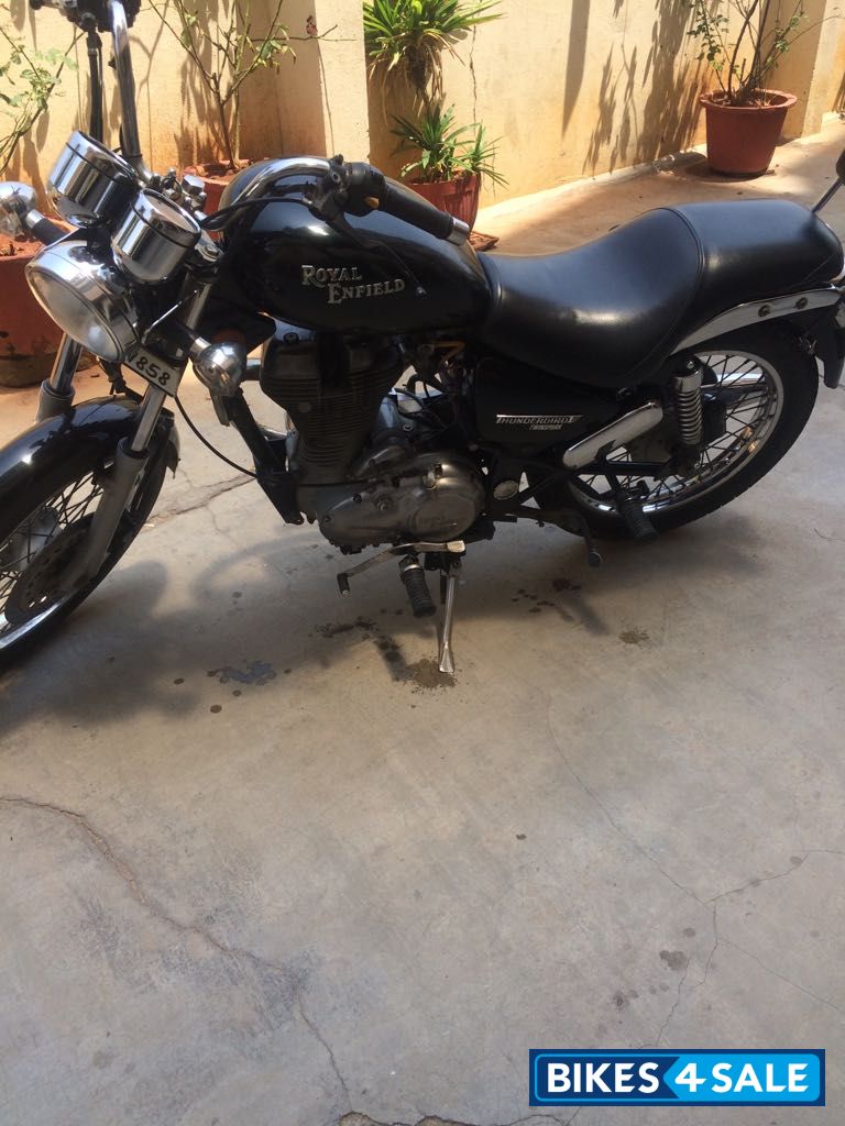 Royal Enfield Thunderbird 350 Royal Enfield Thunderbird 350