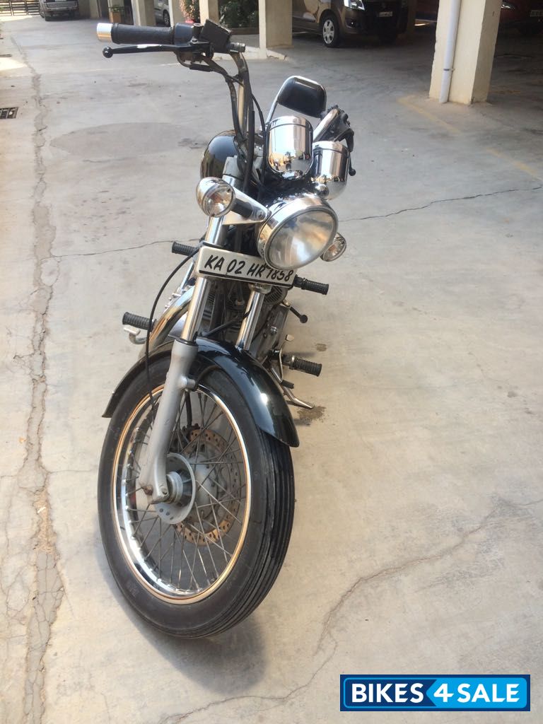 Royal Enfield Thunderbird 350 Royal Enfield Thunderbird 350