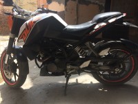 KTM Duke 200