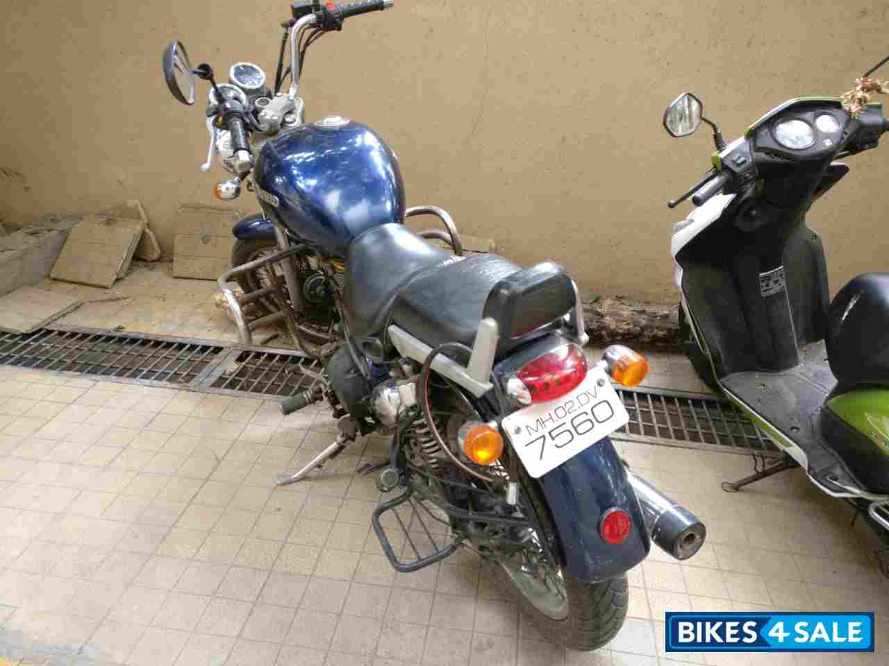 Royal Enfield Thunderbird 350