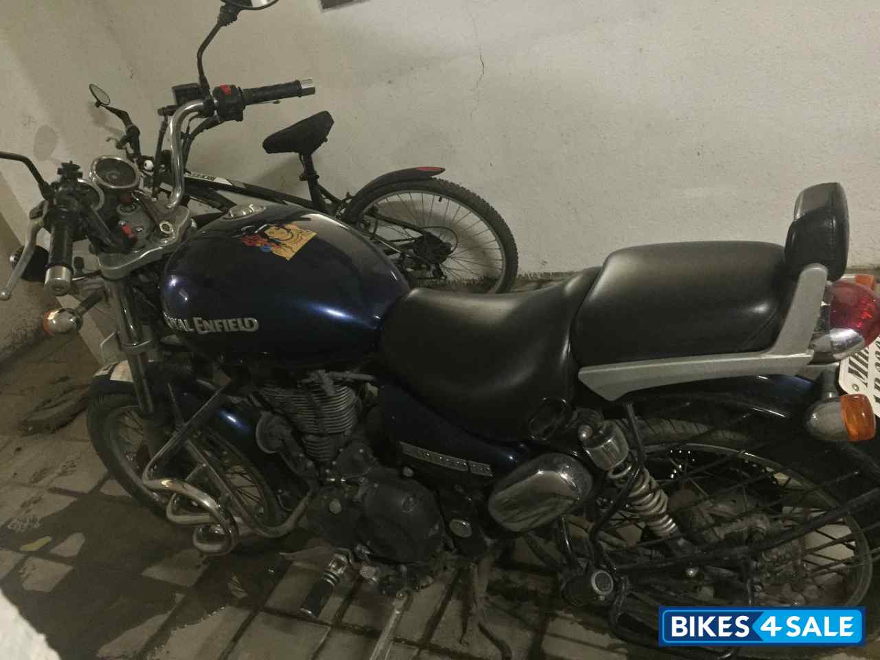 Marine Blue Royal Enfield Thunderbird 350