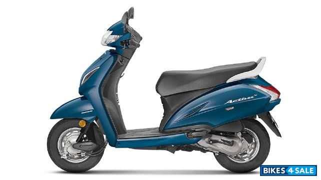 Blue Honda Activa 4G