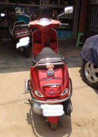 Matte Red Vespa SXL 150