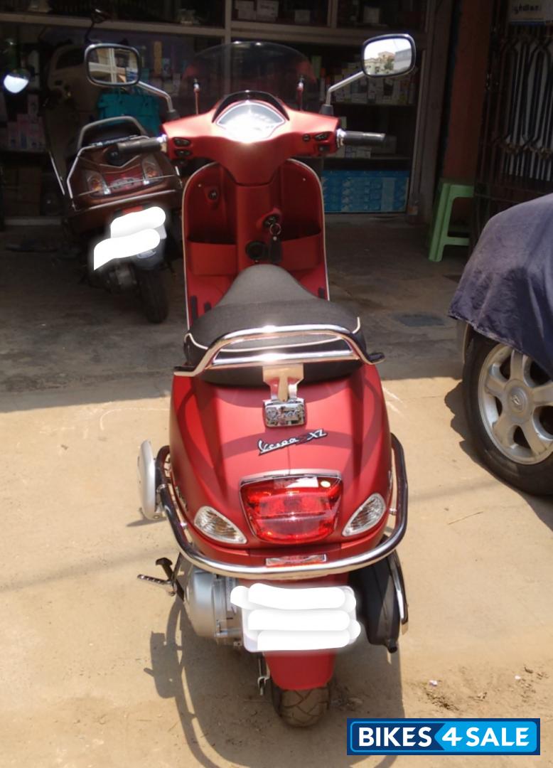 Matte Red Vespa SXL 150