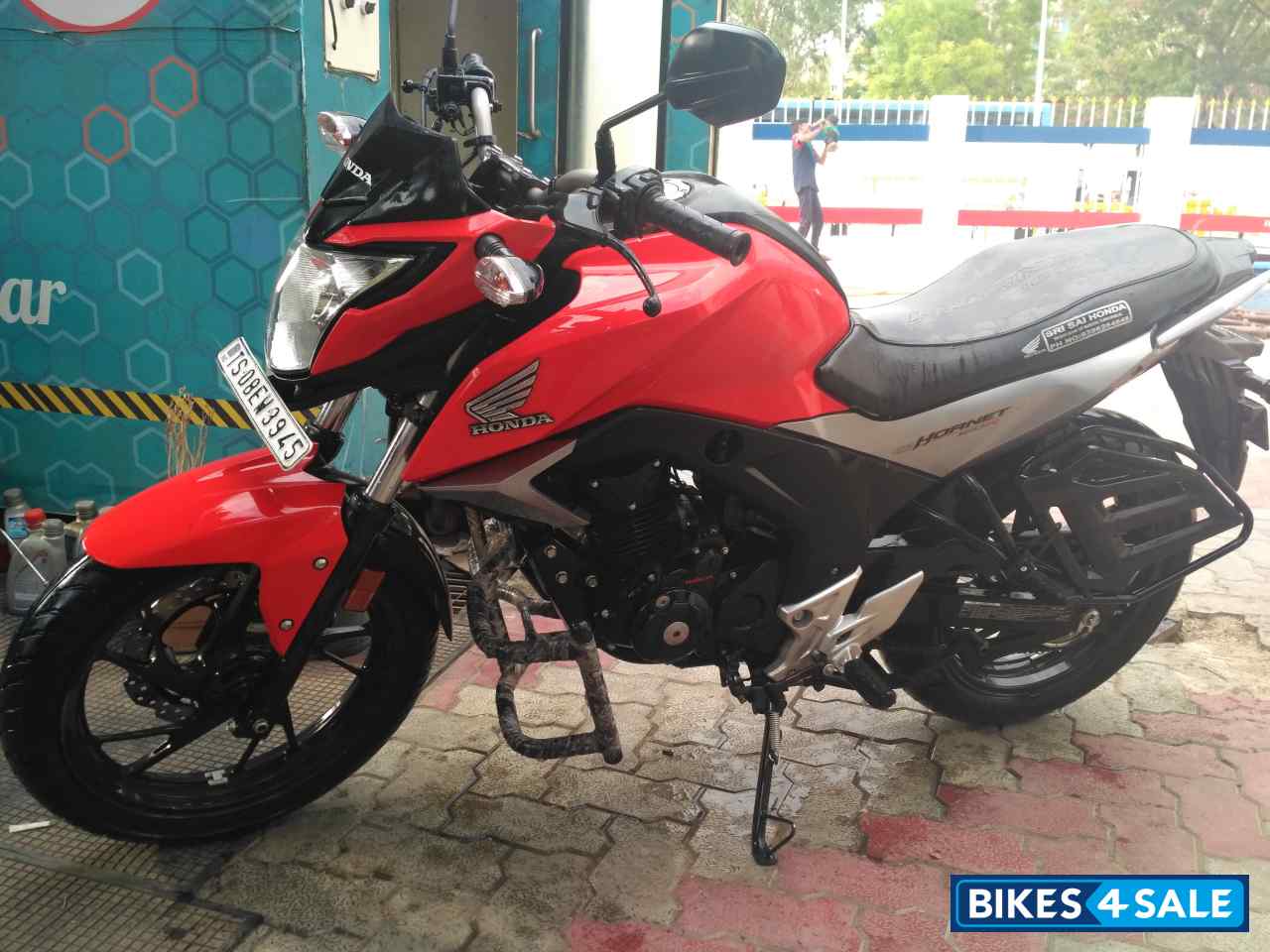 Honda CB Hornet 160R