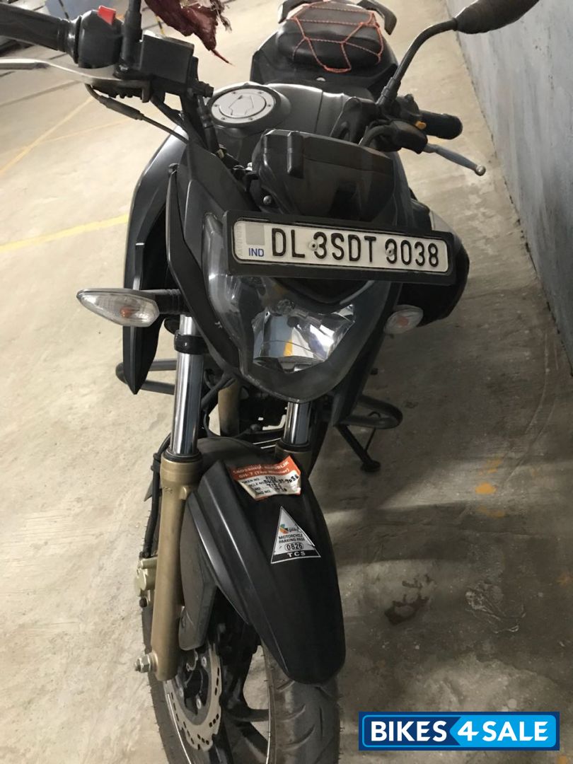 TVS Apache RTR 200 4V Race Edition 2.0