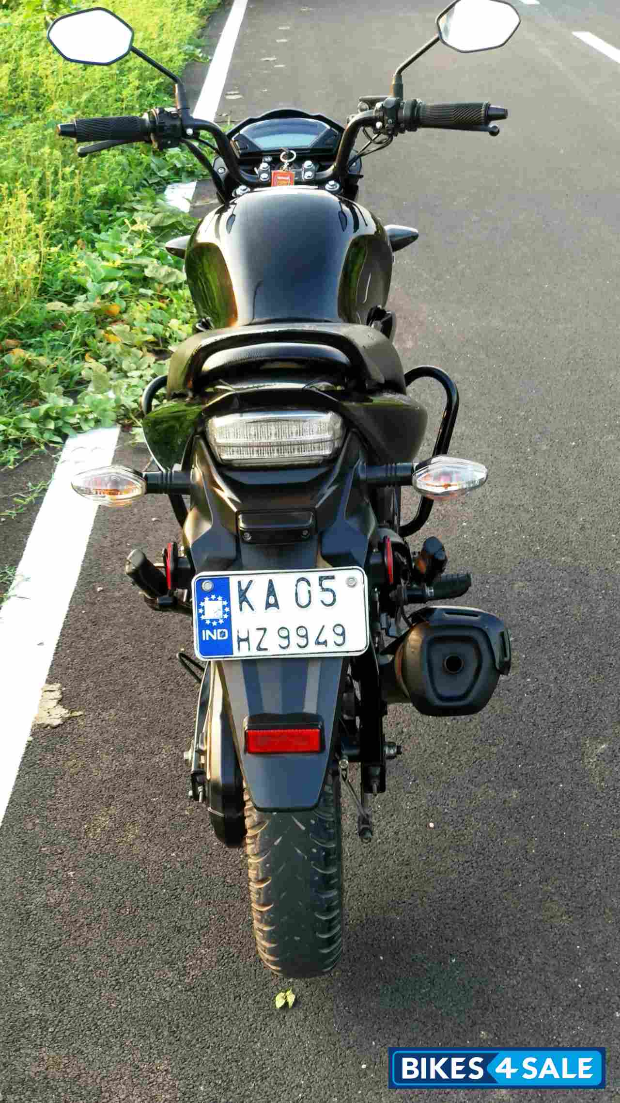 Black Honda CB Trigger